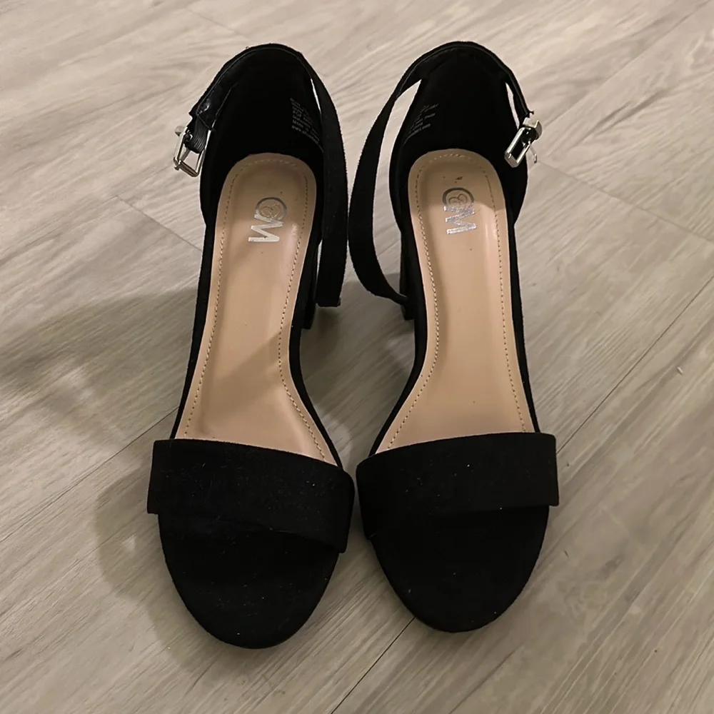 Chelsea Moreland Glory Microsuede Ankle-Strap Black Heels - Picture 2 of 3